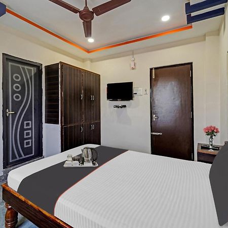 Hotel Capital O Lakshmi Residency Tirupati Exterior foto