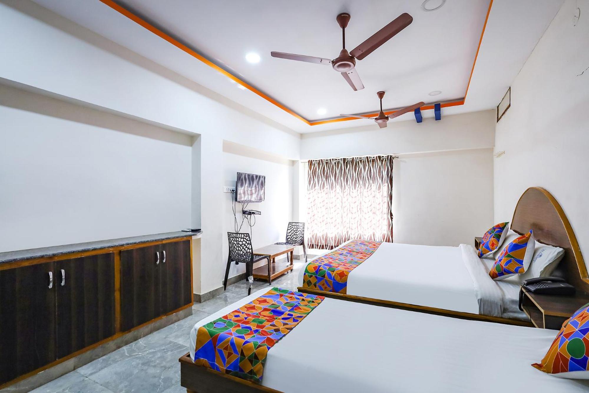 Hotel Capital O Lakshmi Residency Tirupati Exterior foto