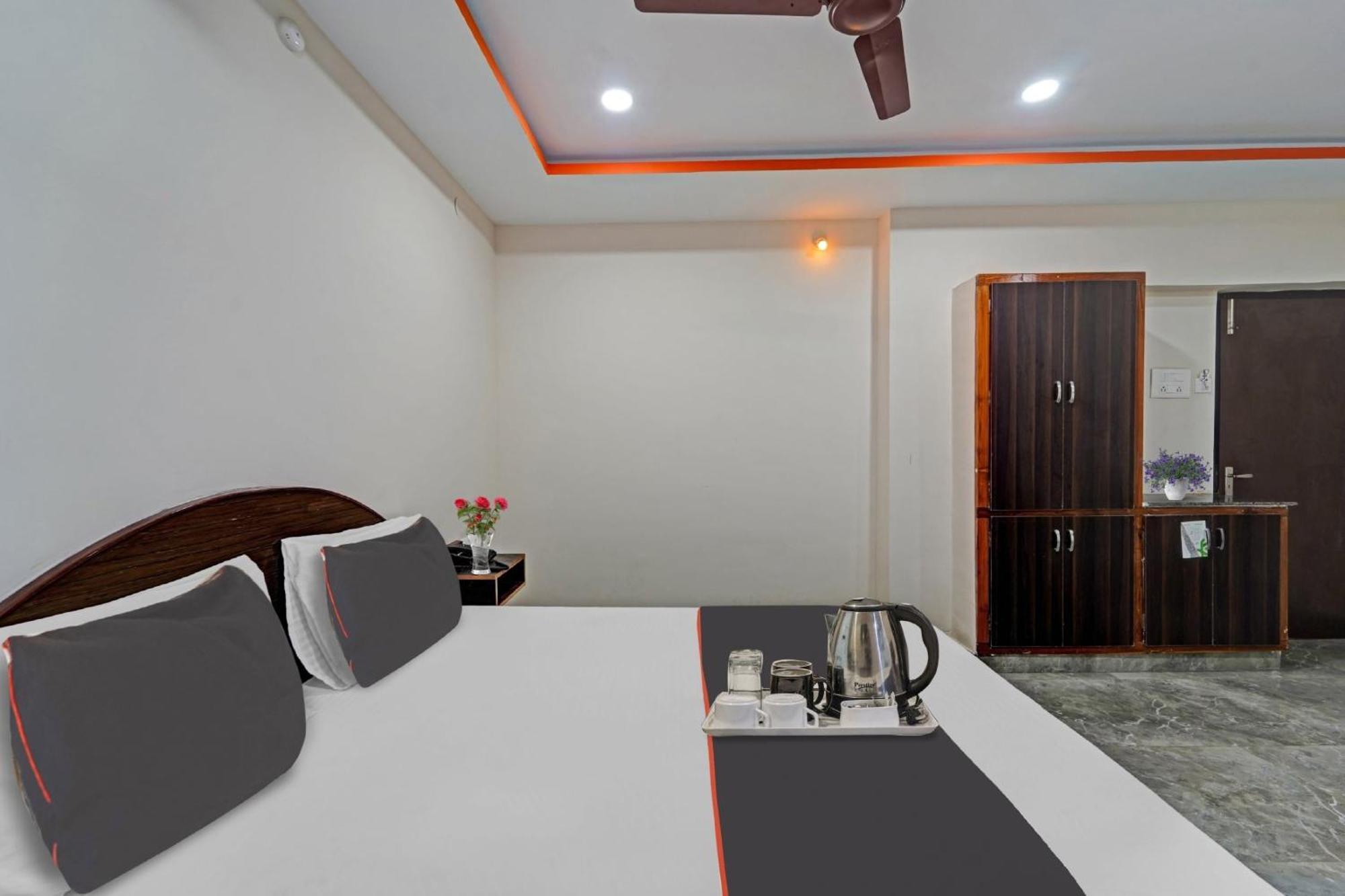 Hotel Capital O Lakshmi Residency Tirupati Exterior foto